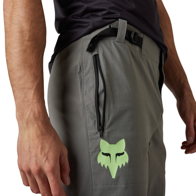 SHORT FOX RANGER RACE [GRIS] (SIN BADANA)