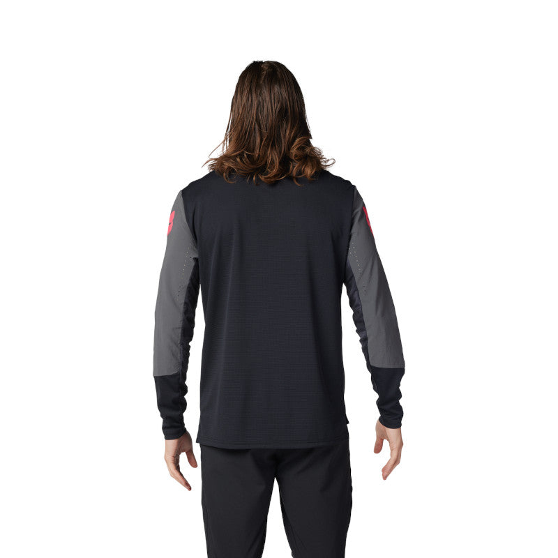 JERSEY FOX DEFEND LS TAUNT [NEGRO]