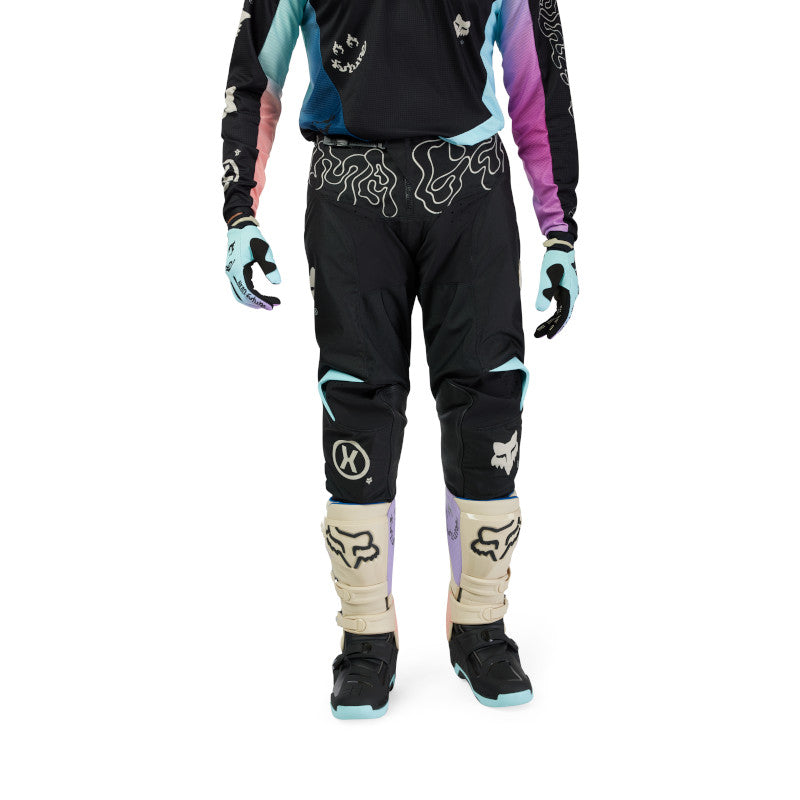 PANTALON FOX 180 HELLO FUTURE [NEGRO]