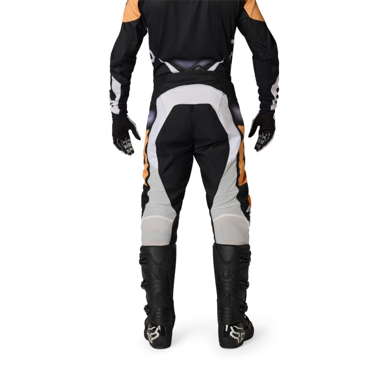 UNIFORME FOX 180 NOBLE [NEGRO/BEIGE]